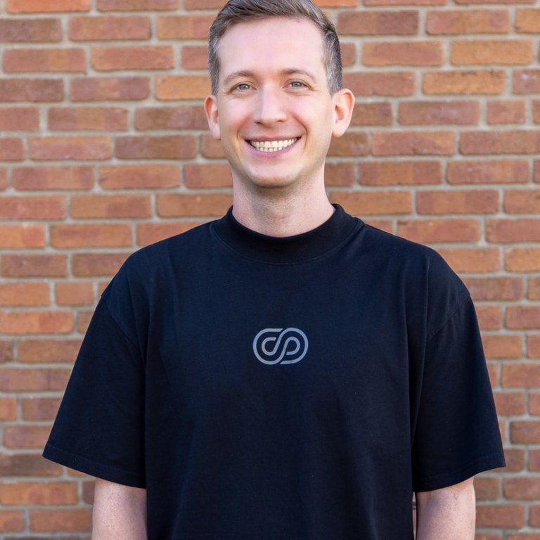 Niclas Weskamp — Geschäftsführer & Head of Performance